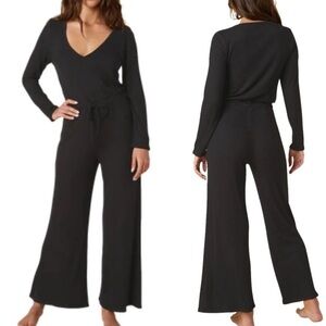 Beyond Yoga So Chic Ribbed Knit Long Sleeve V-Neck Wide Leg Jumpsuit In Black